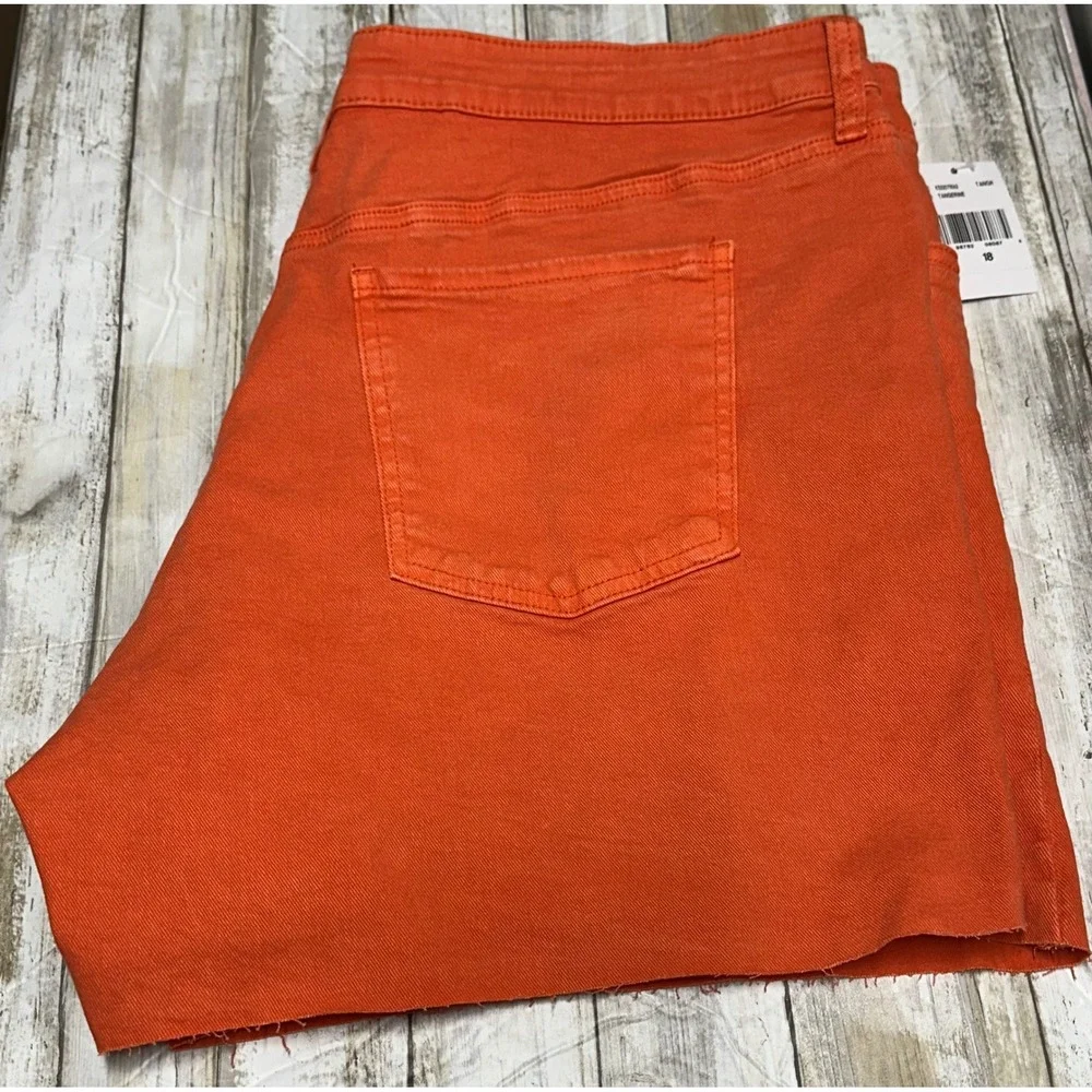 Kut from the Kloth Jane High Rise Long Shorts Tangerine Orange Raw Hem Size‎ 18